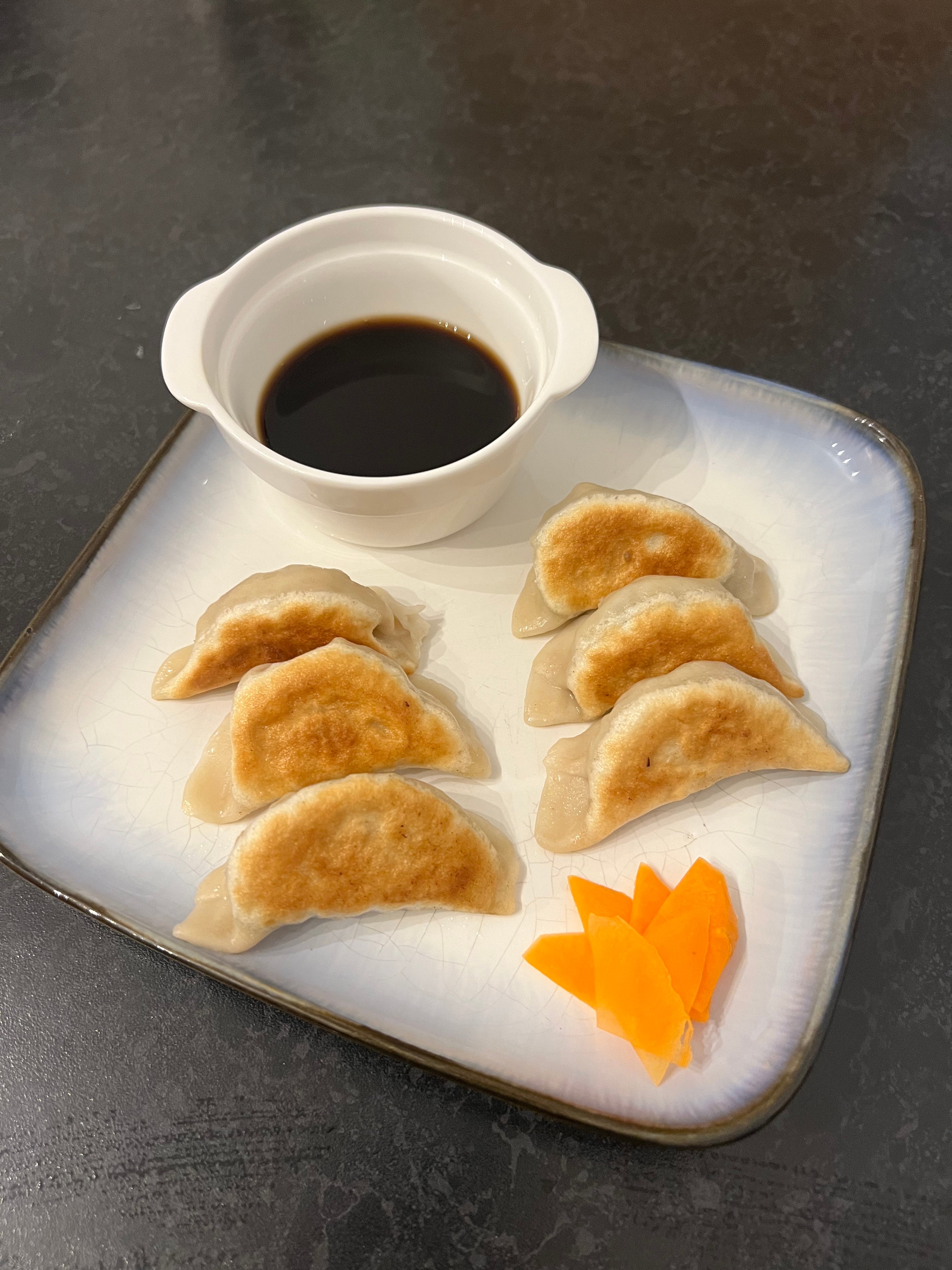 Fried Vegan Gyoza (6)