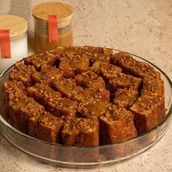 Date cake