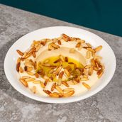Hummus With Pinenuts