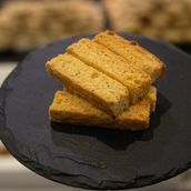 Dry Cake