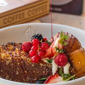 Crusted Berryforest Frenchtoast