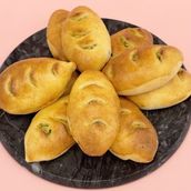 Pirozhok With Egg And Green Onion 1 Pcs
