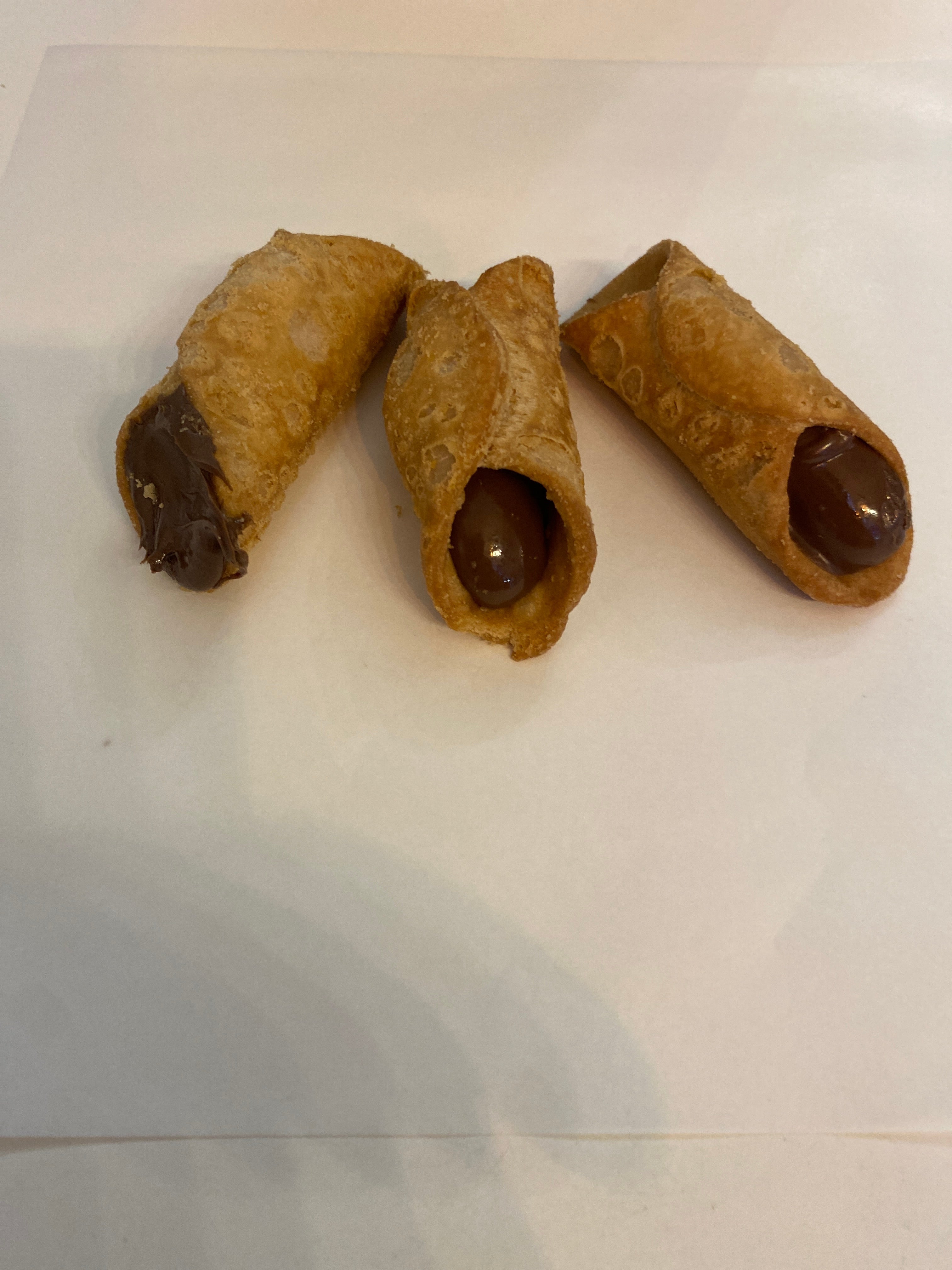Chocolate Mini Cannolis