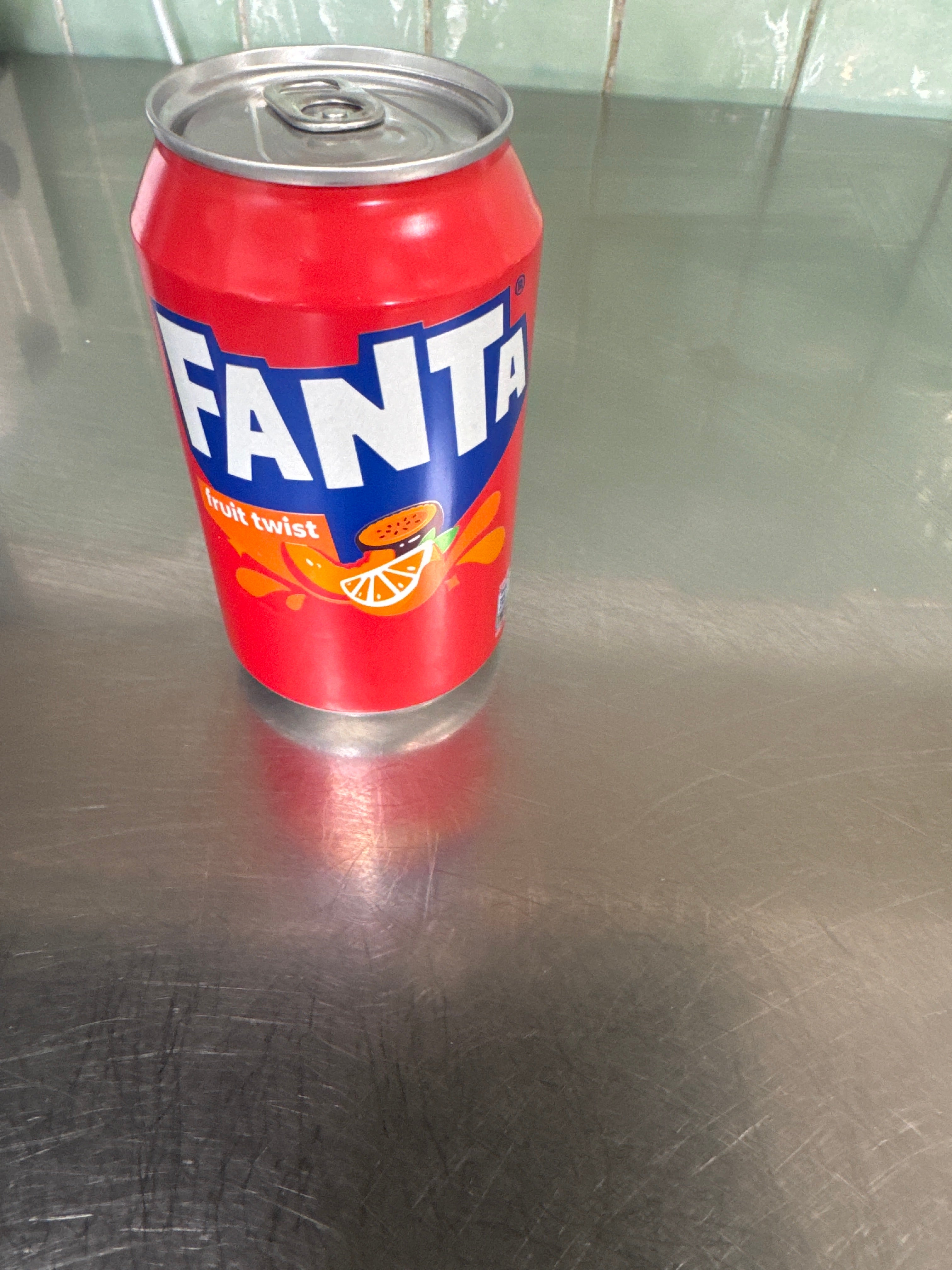 Fanta fruit twist