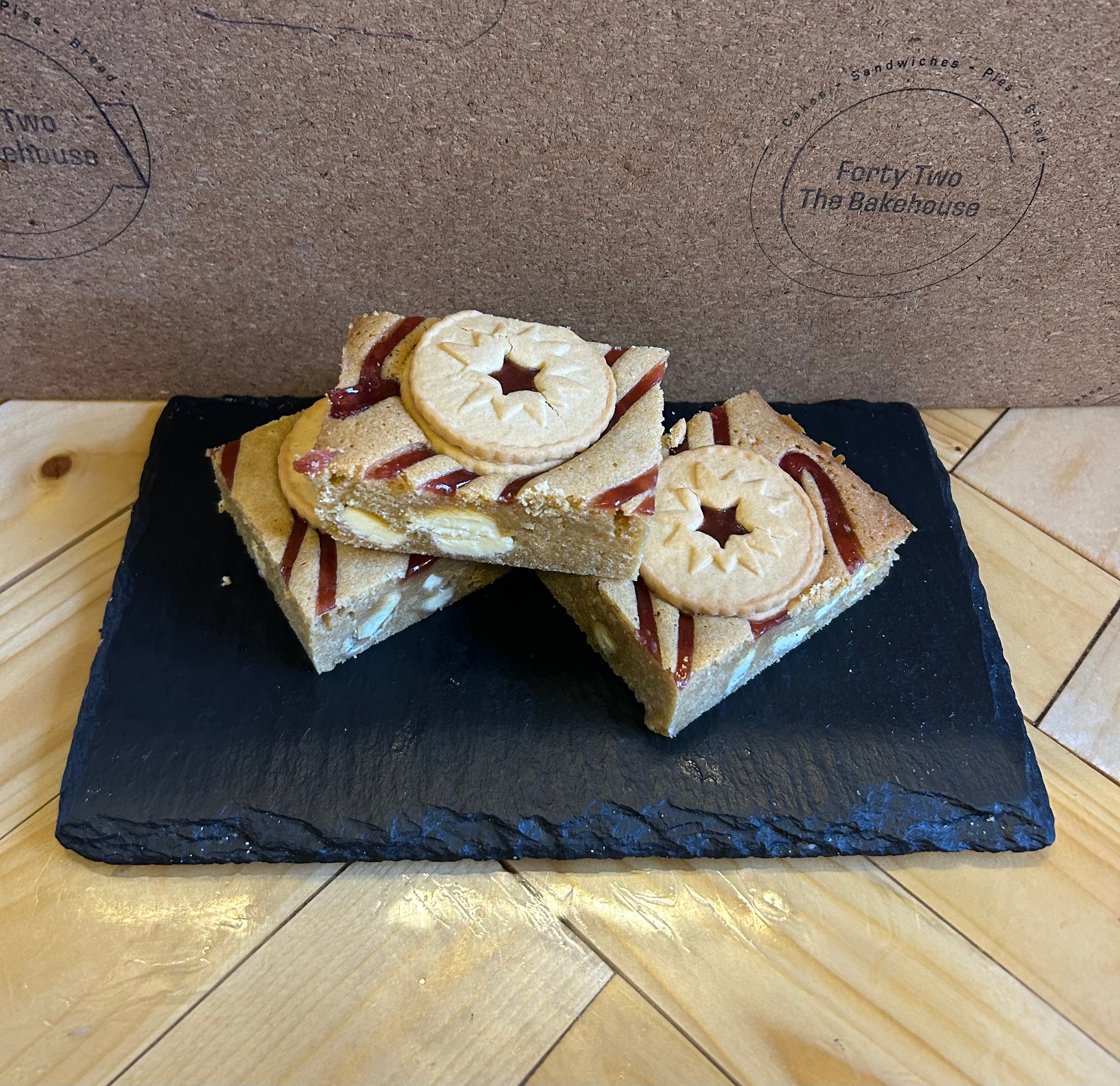 Jammy Dodger Blondie