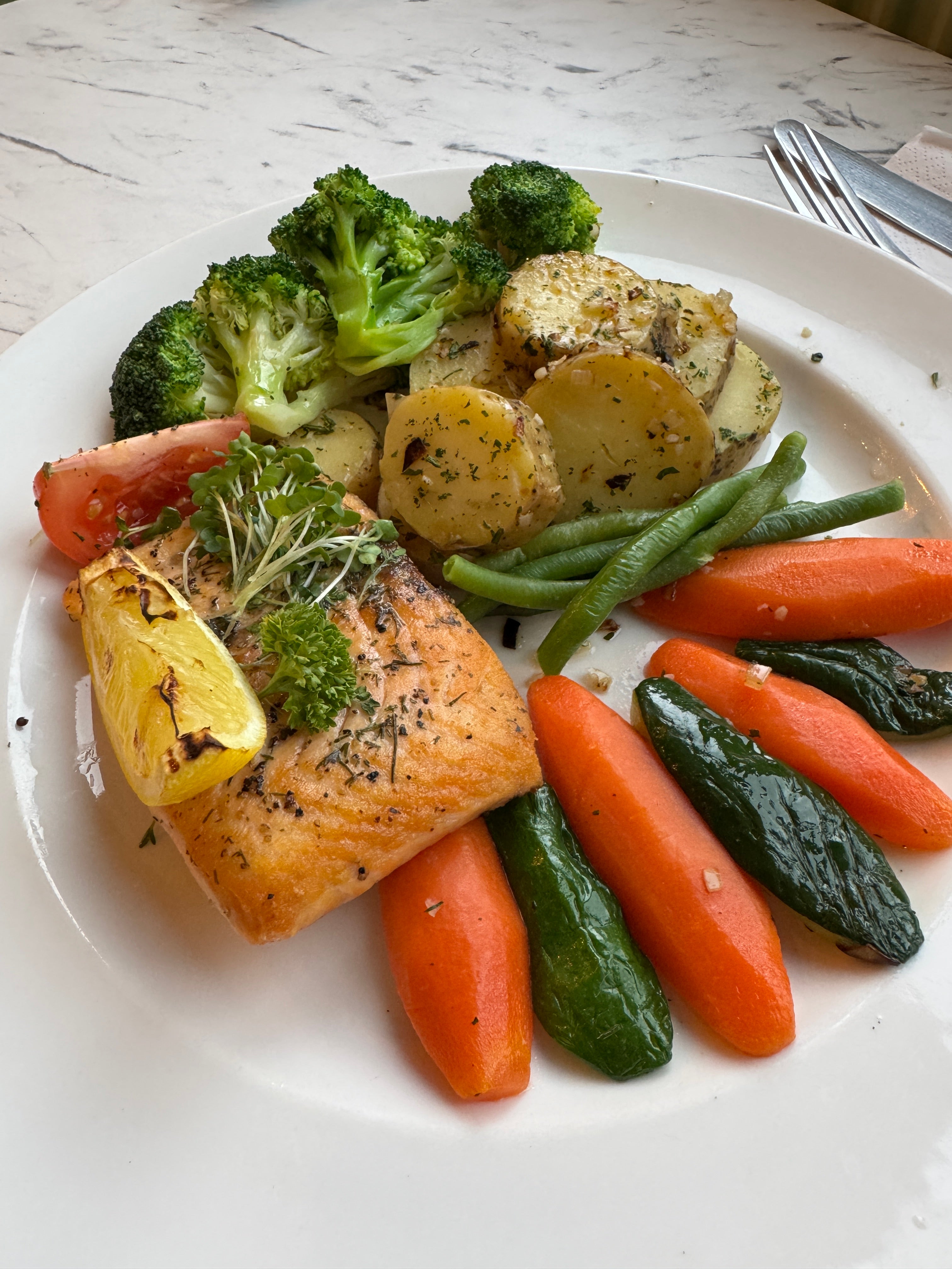 Grilled Salmon Fillet