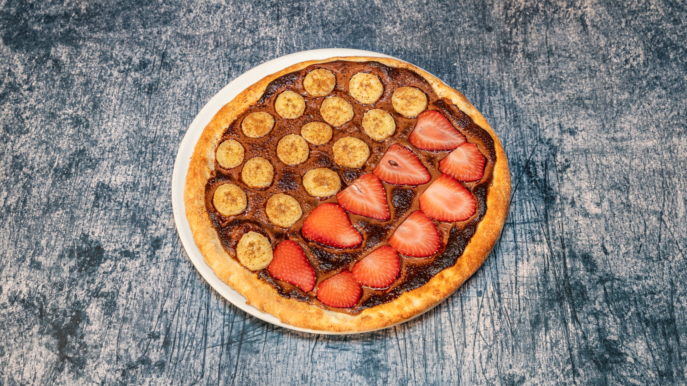 Nutella Pizza