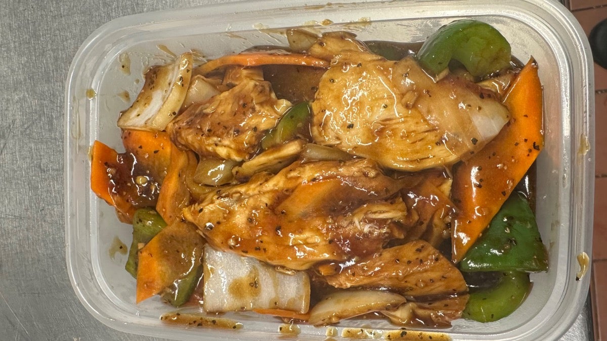 Chicken in Black Pepper Sauce黑椒鸡