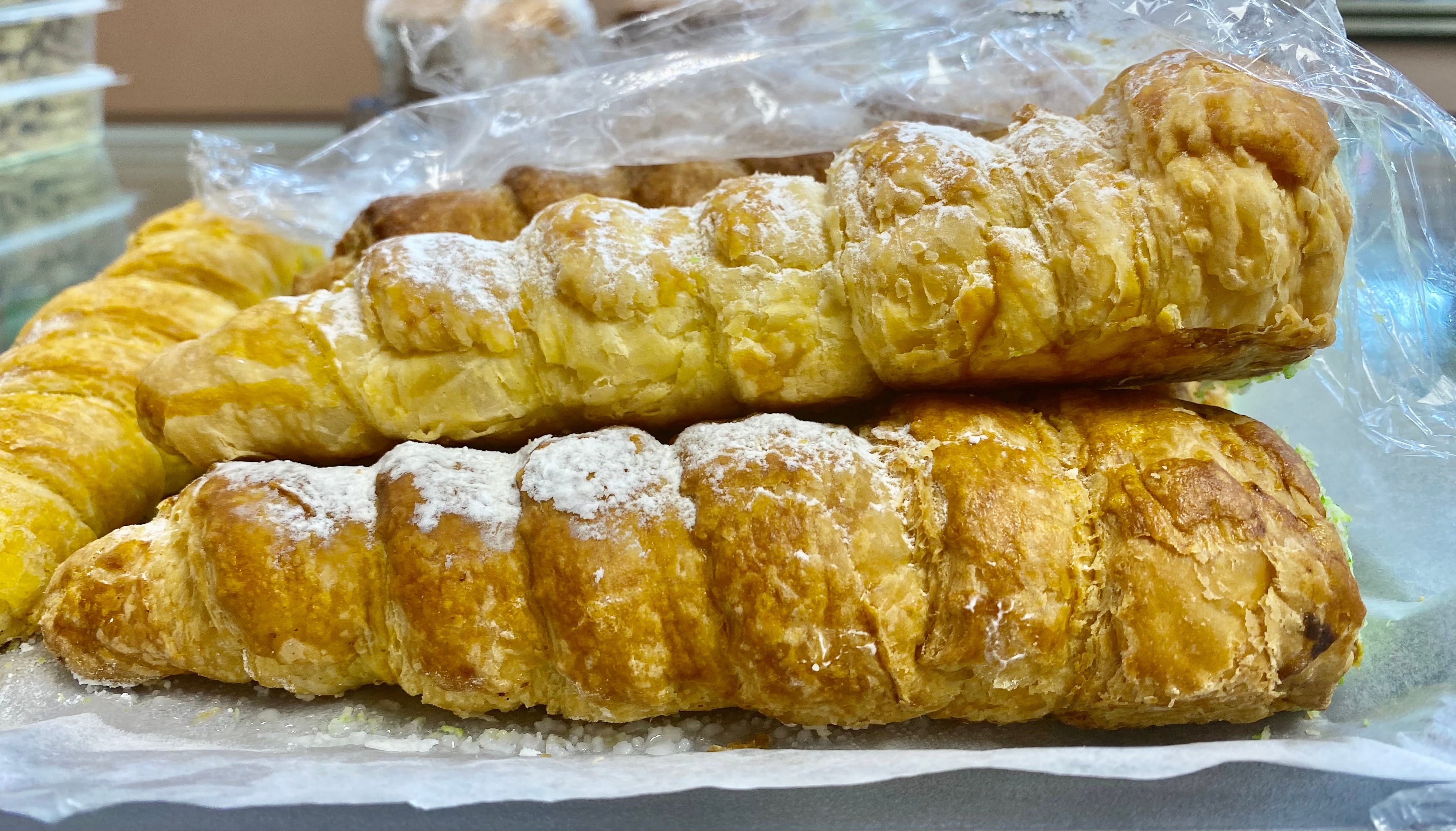 Cream Roll
