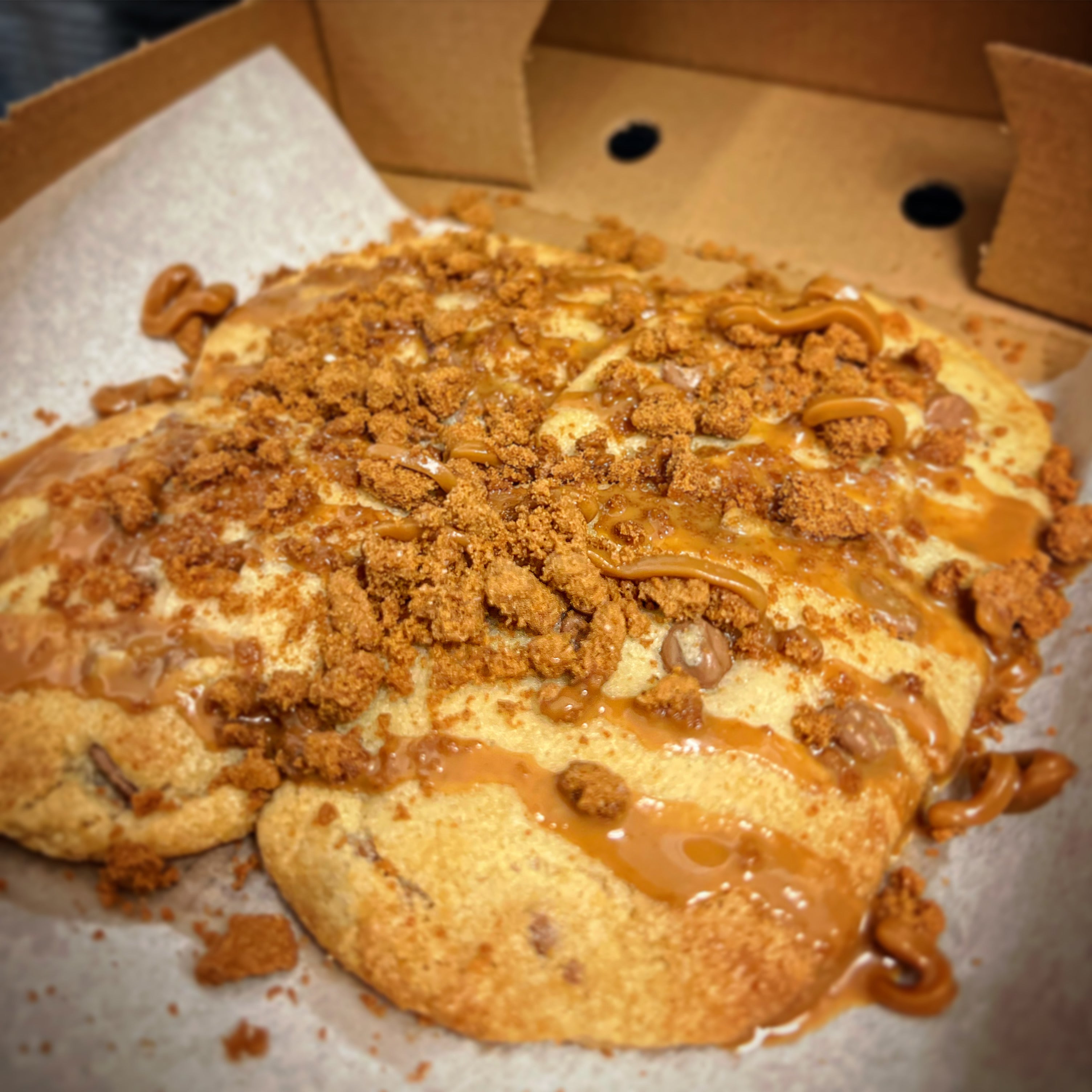 ��Milk chocolate lotus biscoff cookie dough��