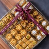 Baklawa &Mamoul Box