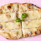 Cheesy Garlic Pizza