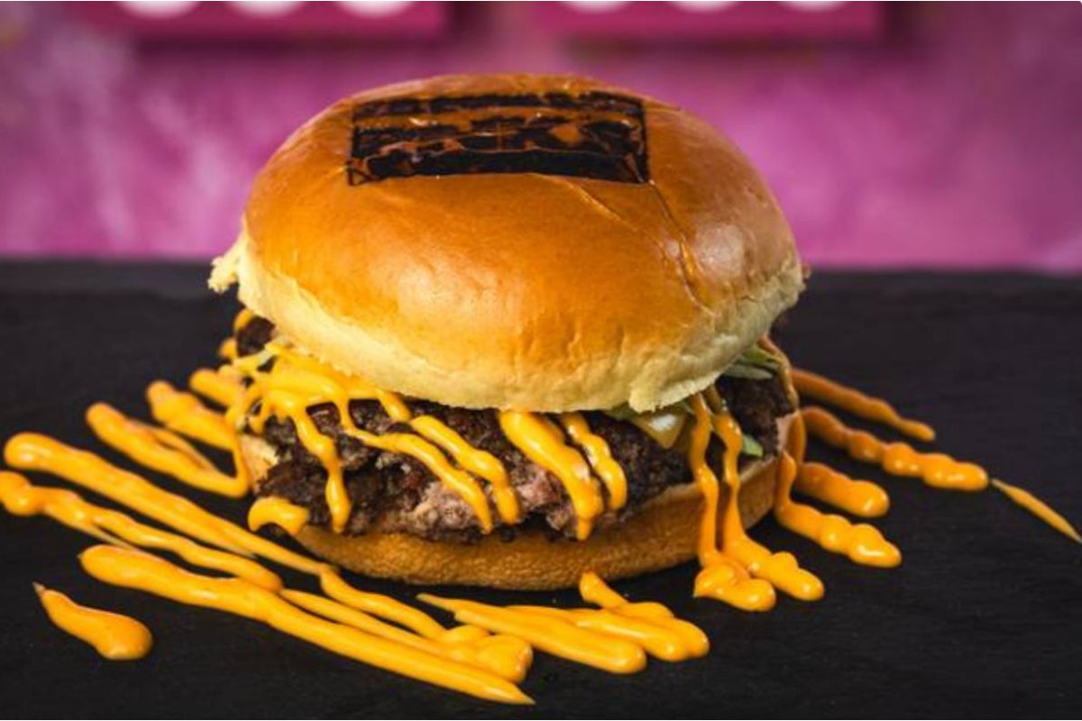 Cheesy Burger
