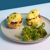 Egg Benedict Muffin