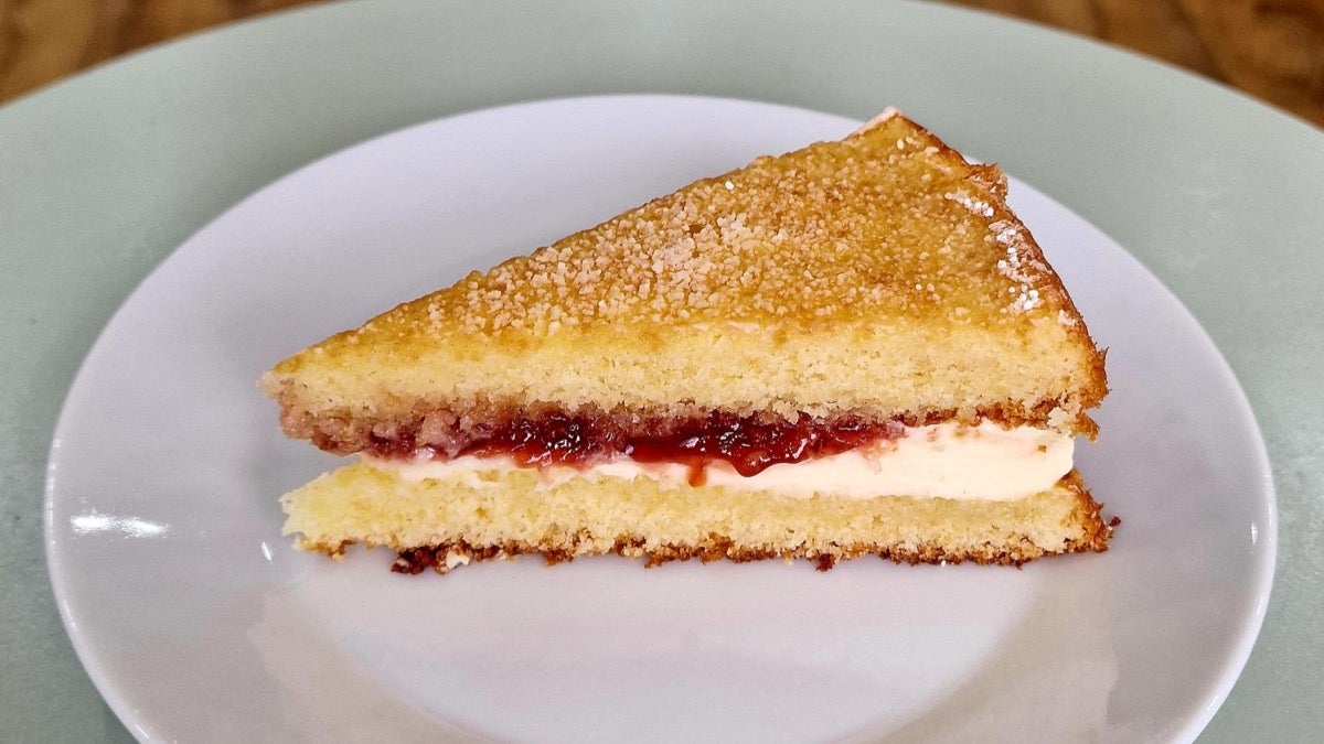 Victoria sponge cake