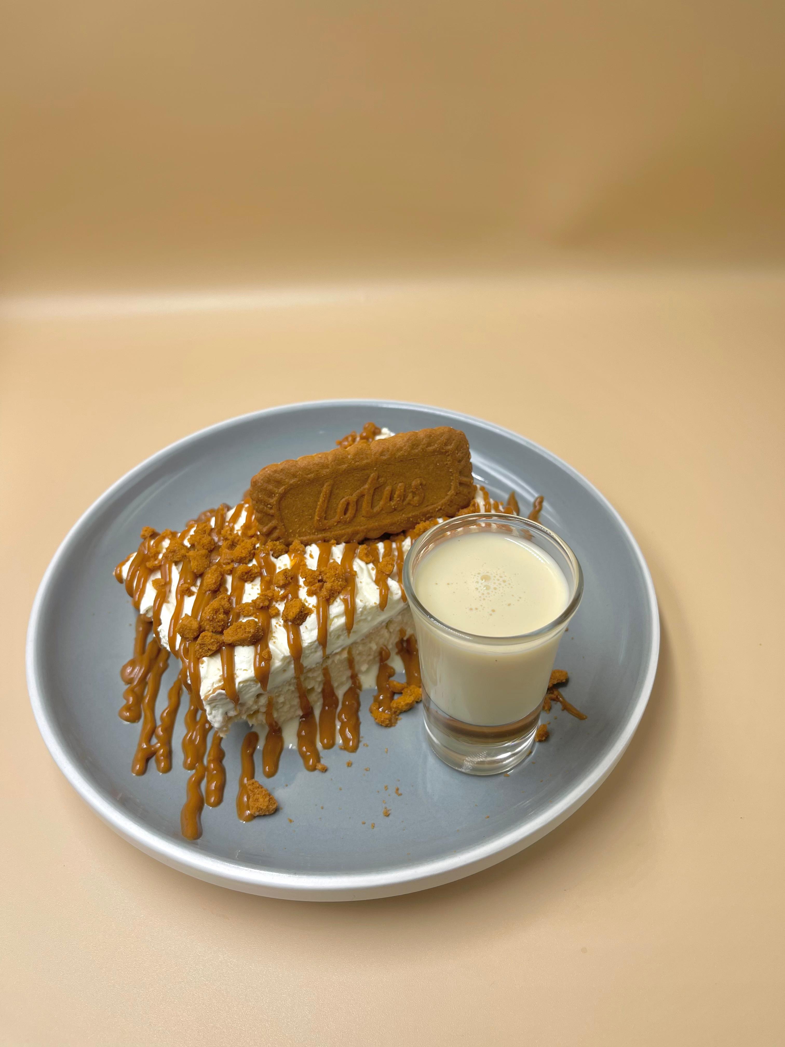 Lotus Milk cake