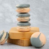 Salted caramel Macaron