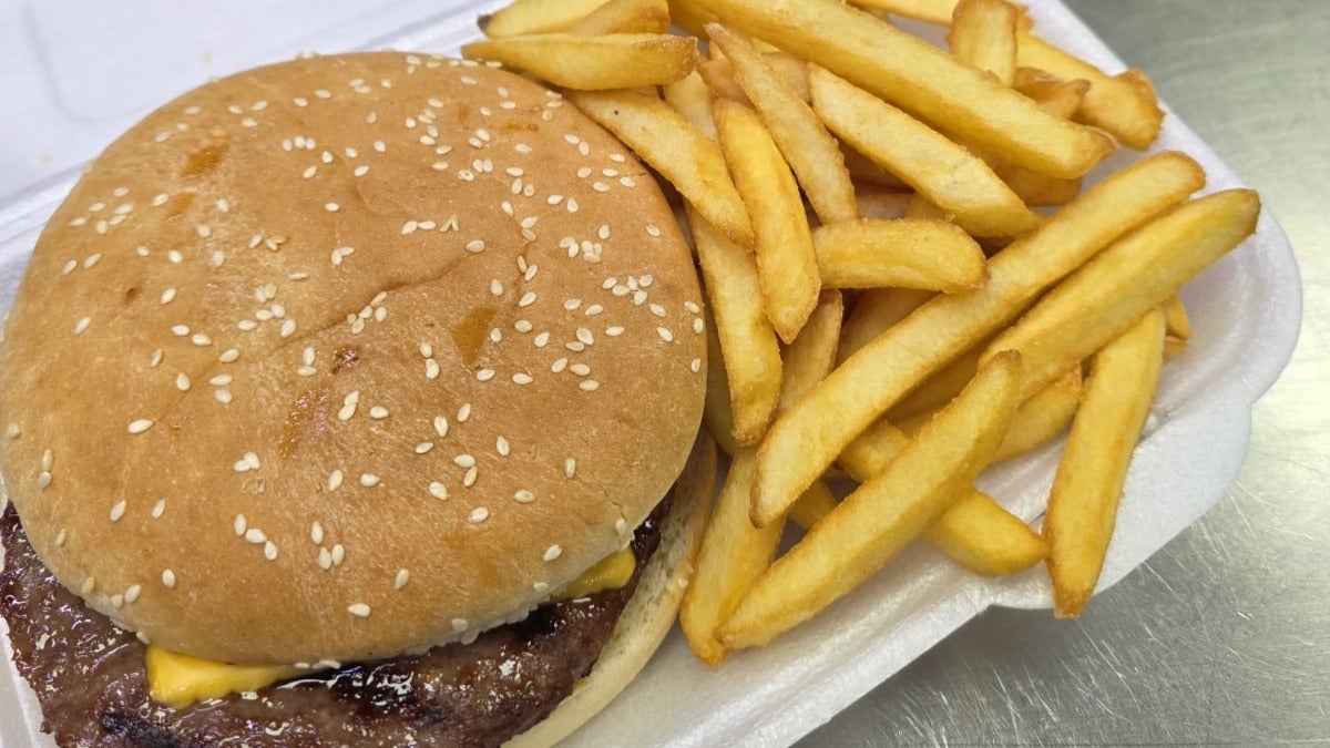 Single Cheese Burger - Meal