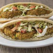 Sandwich Falafel With Egg