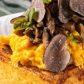 Scramble Truffle Eggs