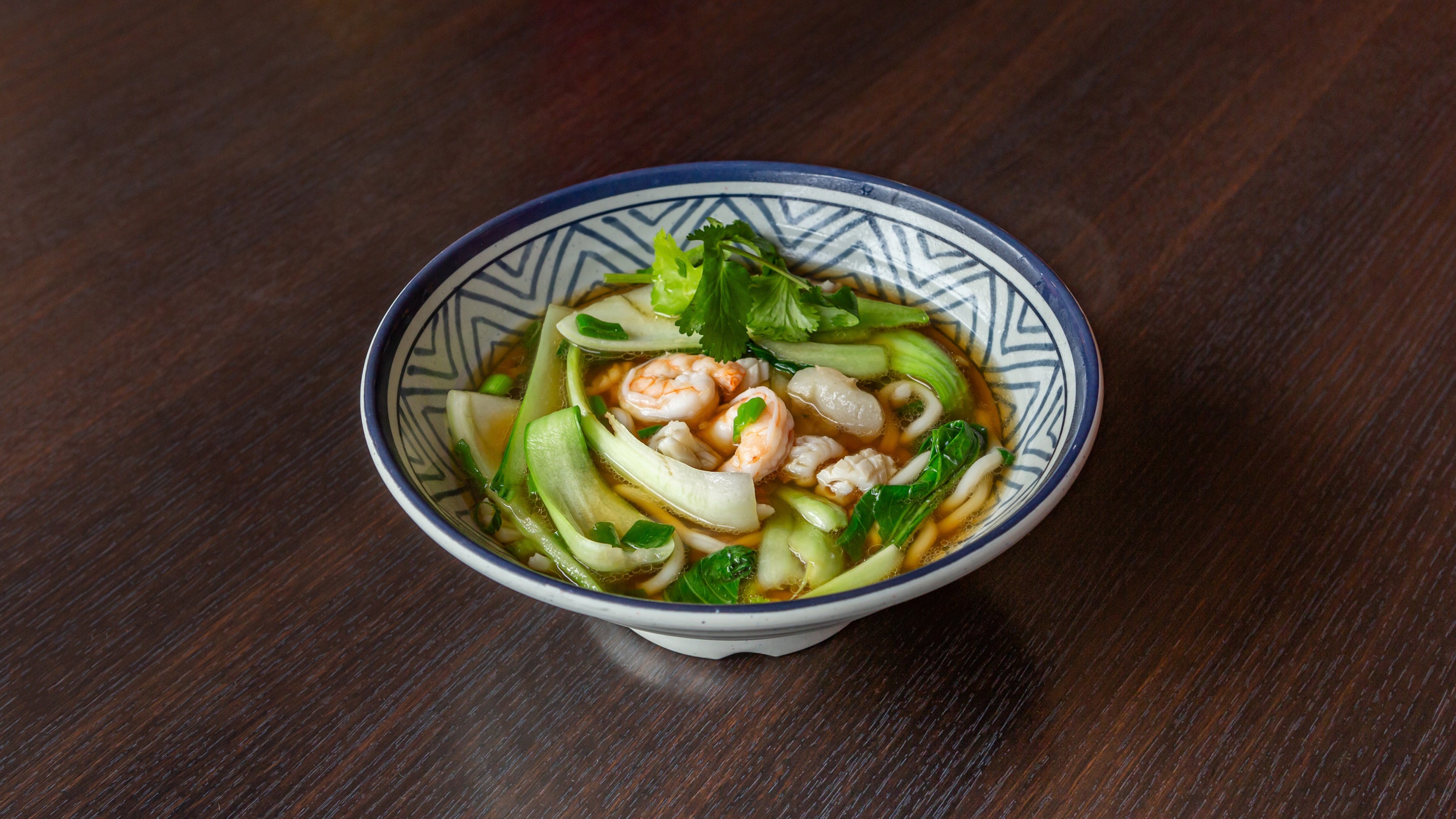 Udon with Seafood in Brown Soup 海鲜汤乌冬