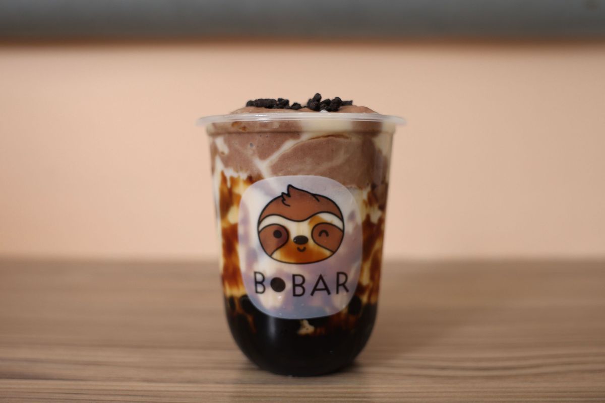 Fresh Milk with Chocolate Foam