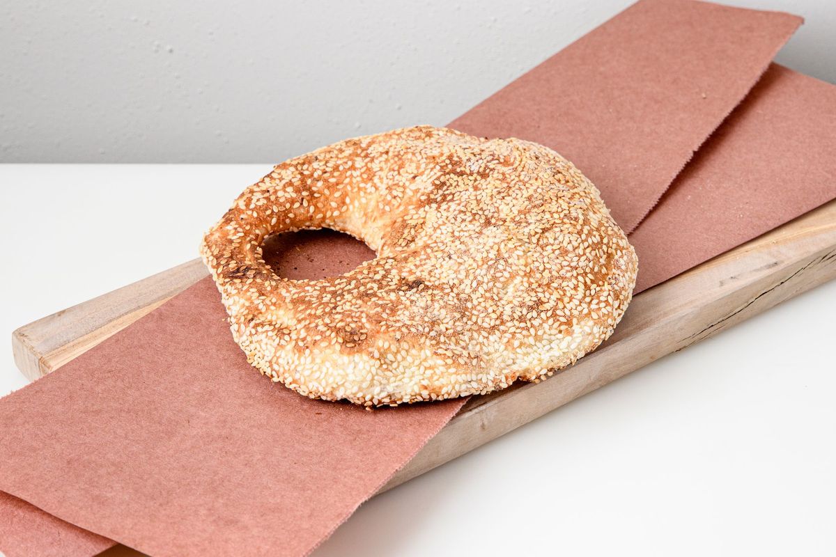 Kaak Bread