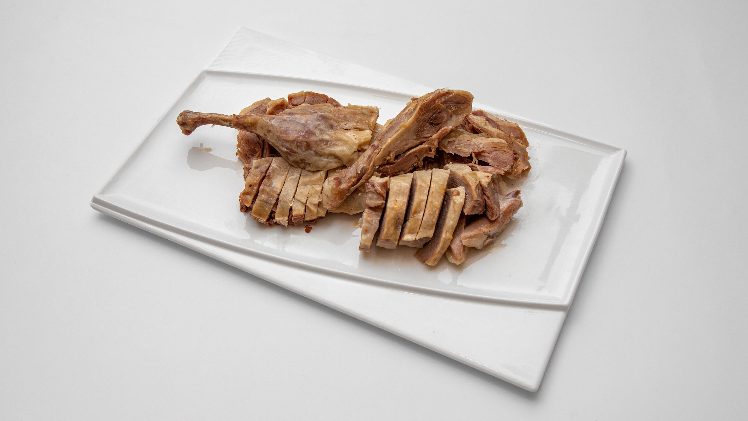 盐水鸭(1/2只) Salt-brined Duck (1/2, half)