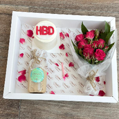 Mini Cake With Baby Roses 2