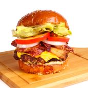 Chuck Burger With Beef Bacoon