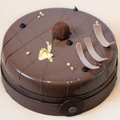 CHOCOLATE TRUFFLE CAKE