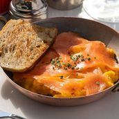 Oeufs Brouillés Au Saumon