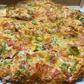 Mix Cheese Oriental Pizza