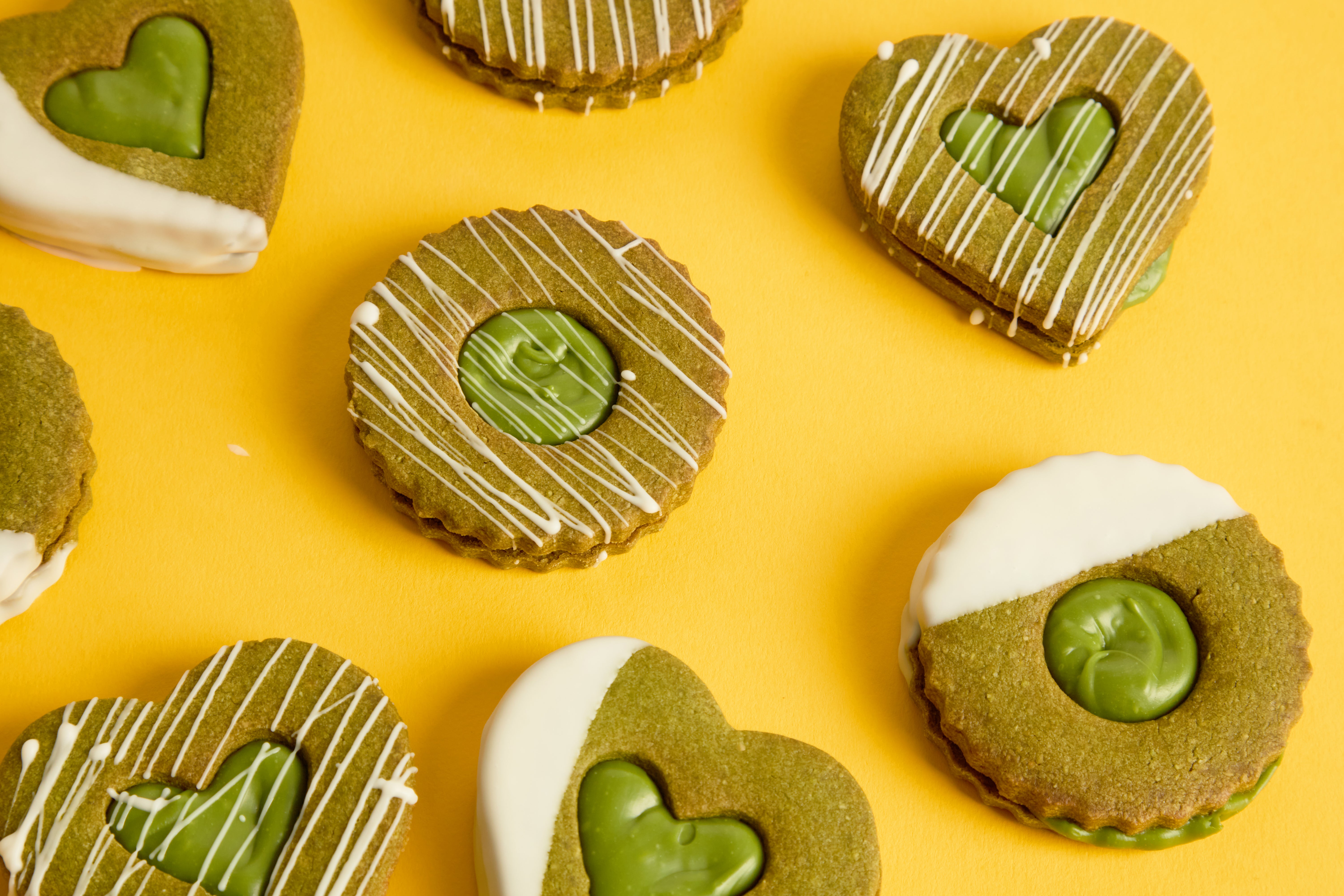 Matcha Chocolate Cookie (1 piece - Random shape)