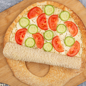 Kaake Halloumi Cheese With Vegetables