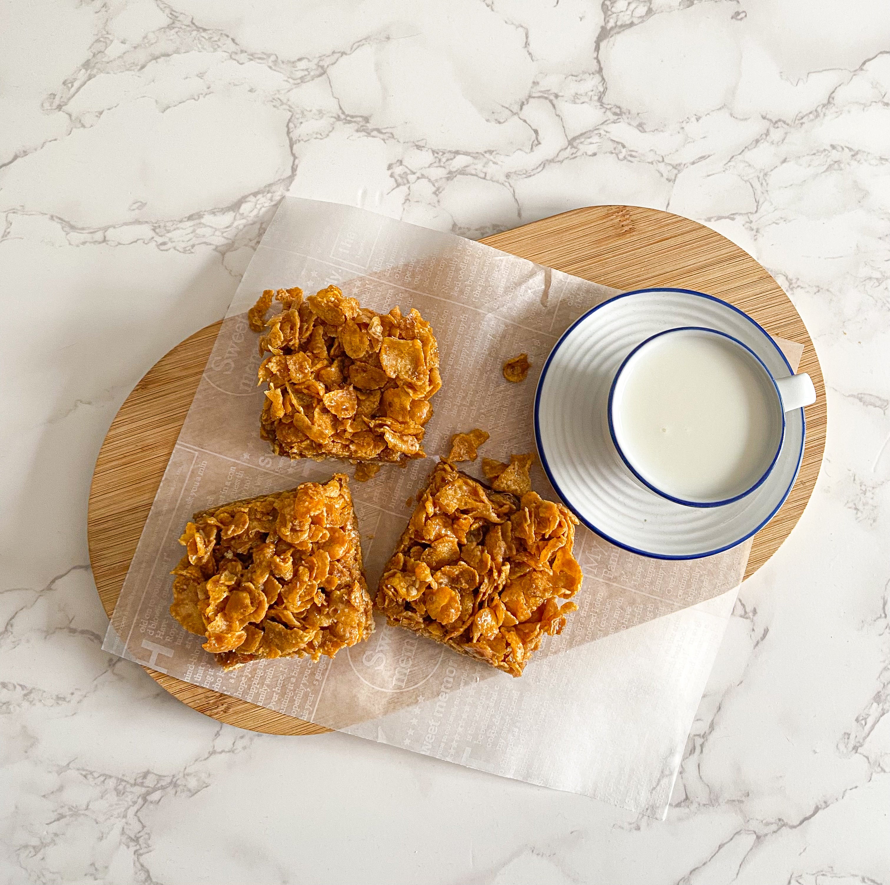 ✨ New! Cornflakes Blondies Crunch ✨