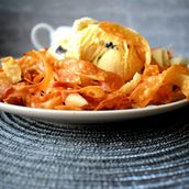 Honey Noodles with Ice Cream (Daarasan)