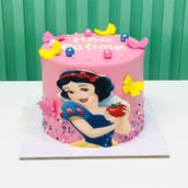 Snow White Cake