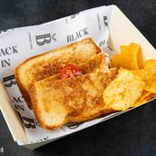 Mozzarella Toast