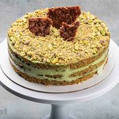 Pistachio Overload Cake (Serves 5 Person)