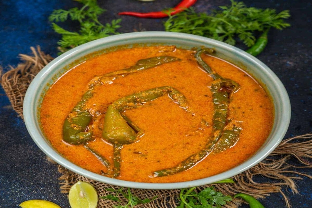 Extra Mirchi Ka Salan