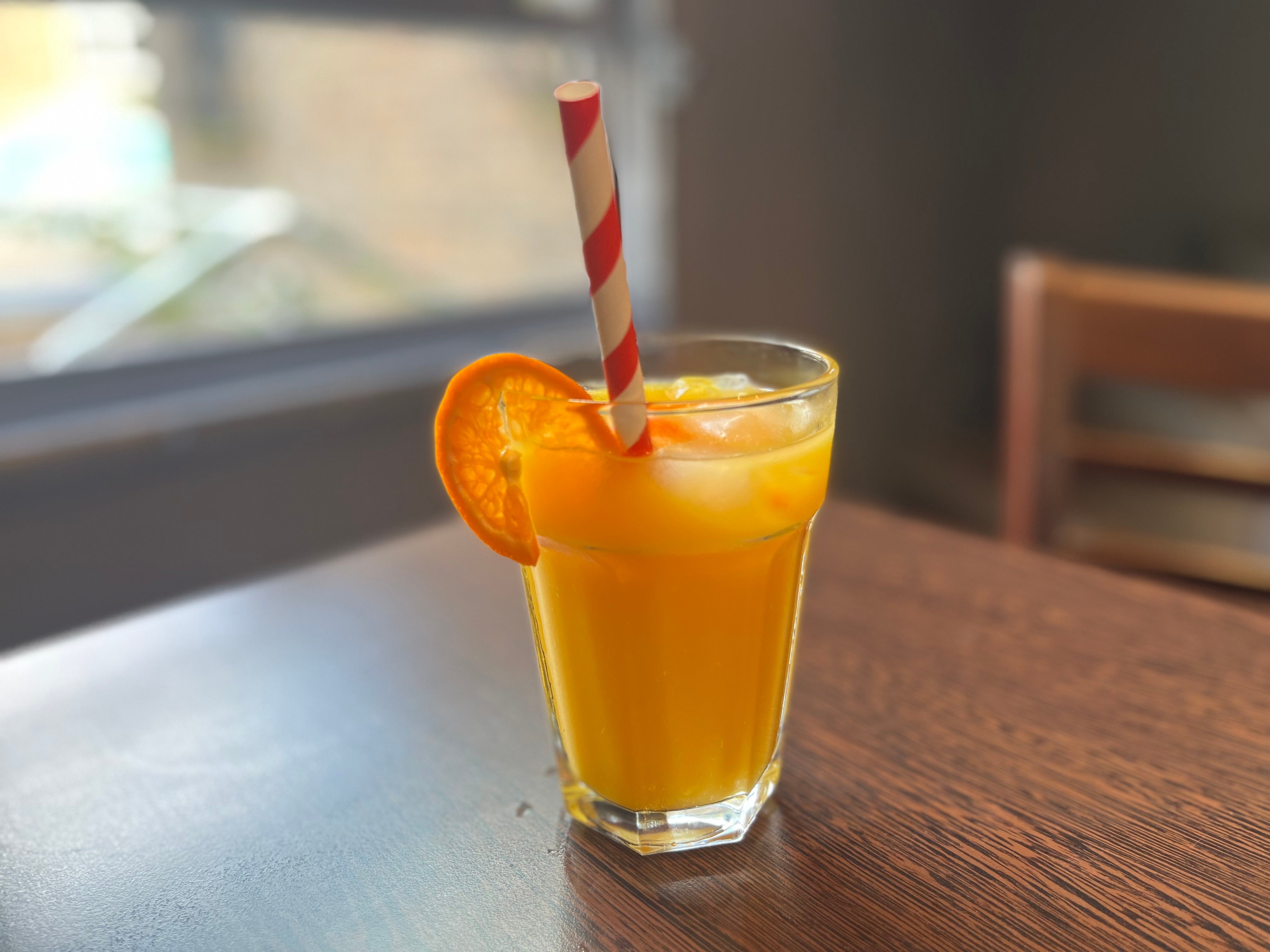 Fresh Cold pressed Orange juice