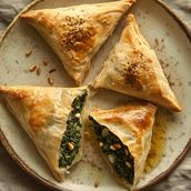 Spinach Fatayer
