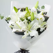 Lilly Hand Bouquet