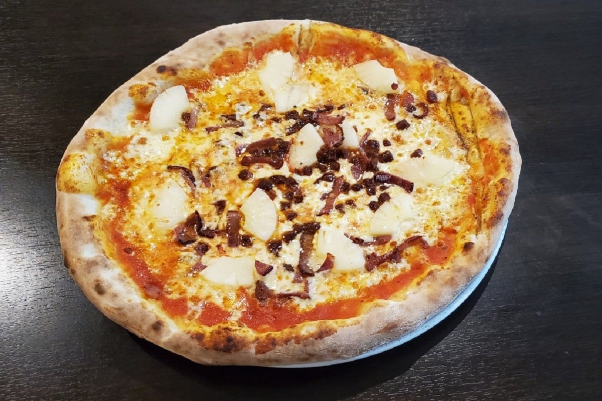 PIZZA HAWAIIAN  (12" Inches) 🗽