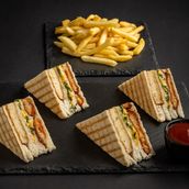 Emarat Club Sandwich