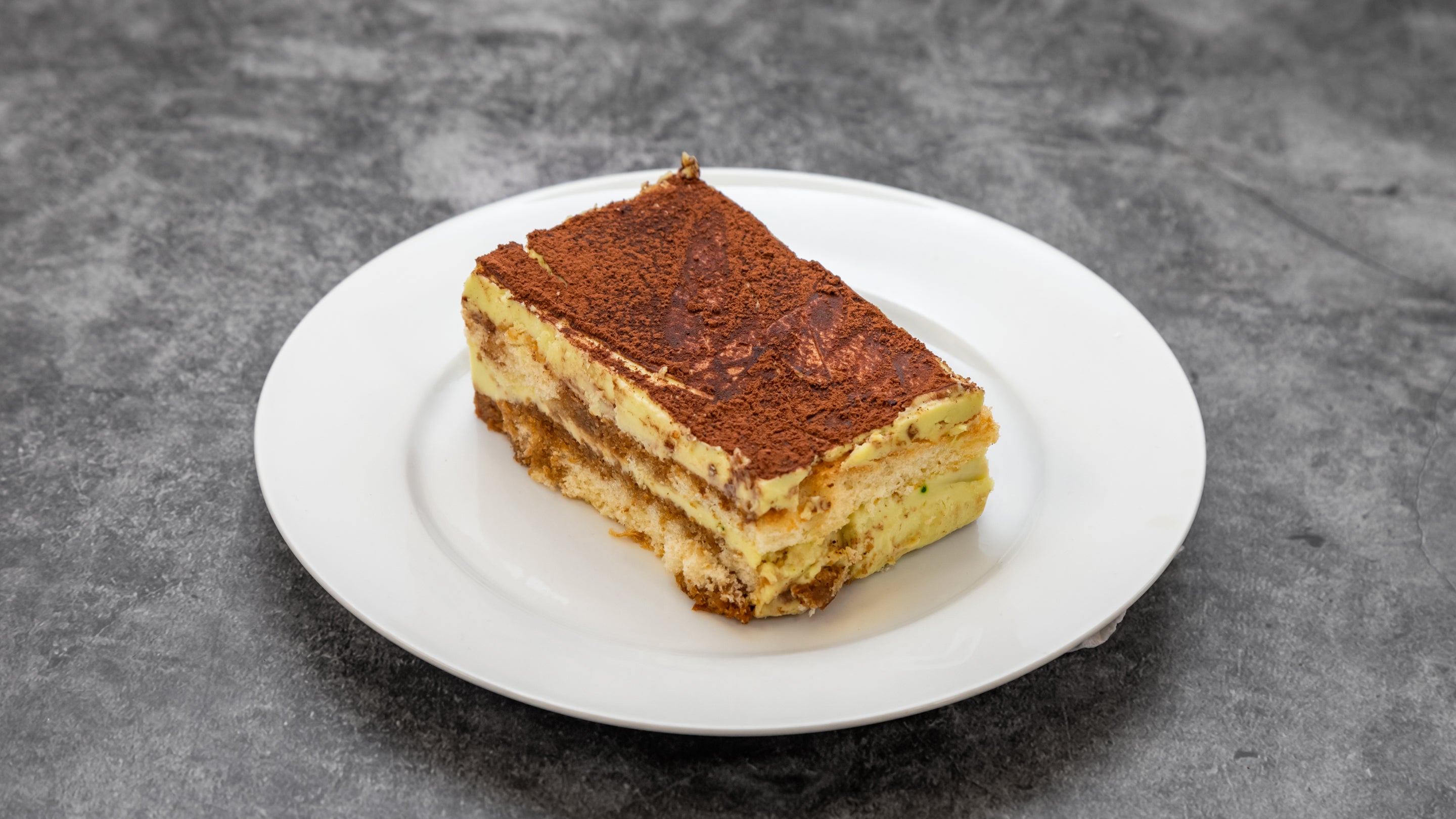 Pistachio Tiramisu Cake