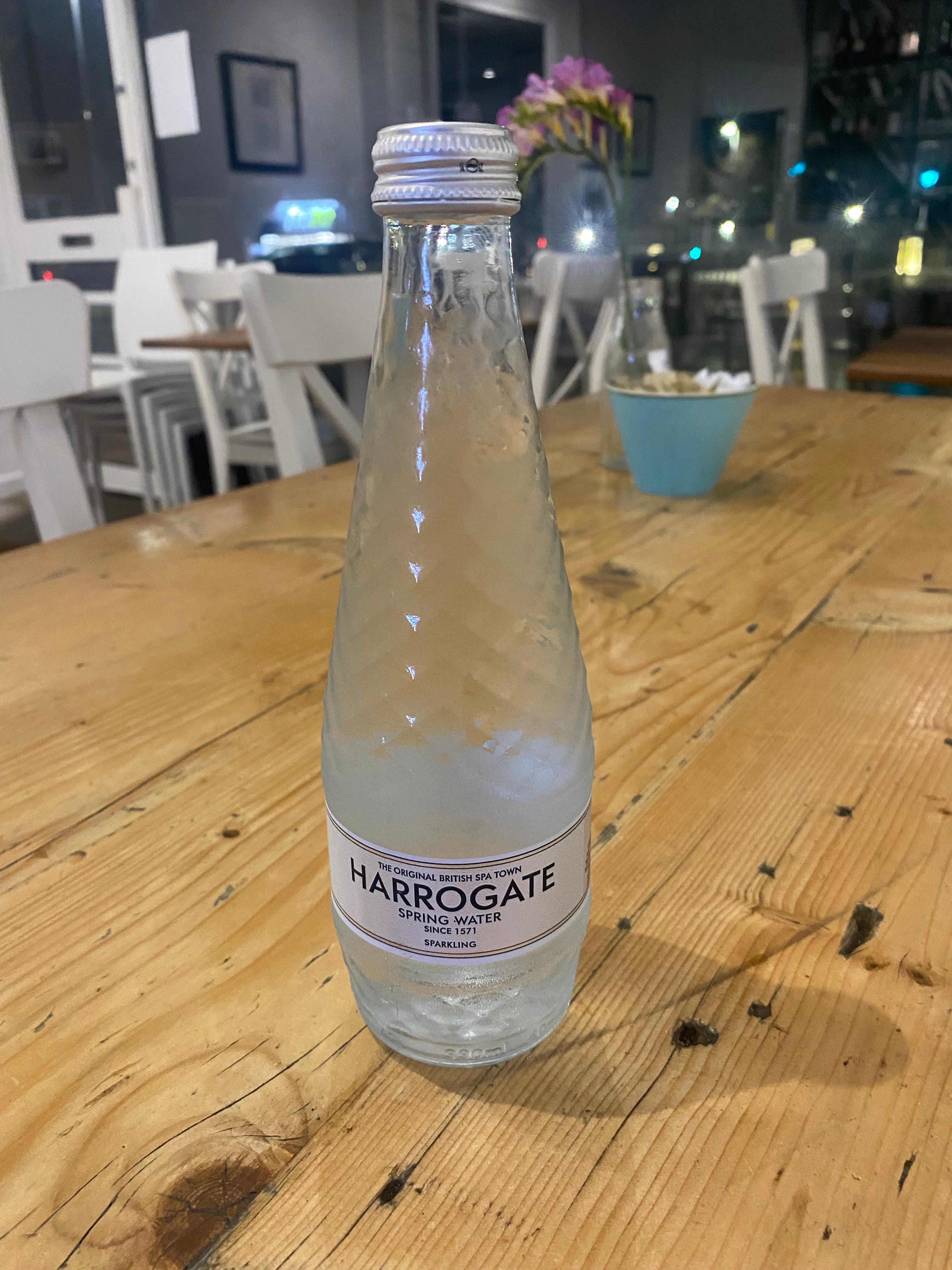 Harrogate Water sparkling