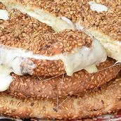 Labneh Kaak Mix Akkawi Kaak, Cream Cheese