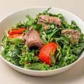  Roast Beef & Fire-Roasted Peppers Salad 
